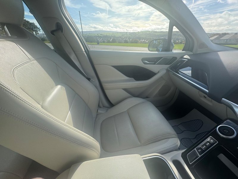 JAGUAR I-Pace