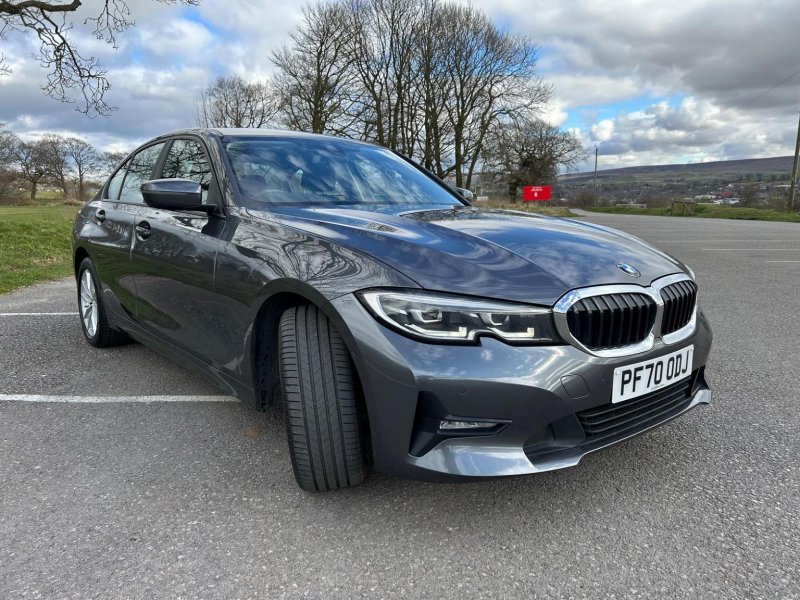 BMW 3 SERIES
