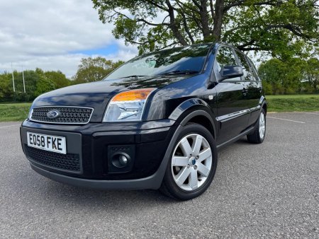 FORD FUSION 1.4 Plus 5dr