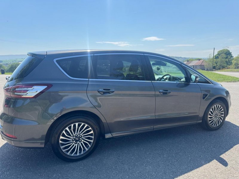 FORD S-MAX