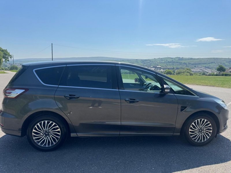 FORD S-MAX