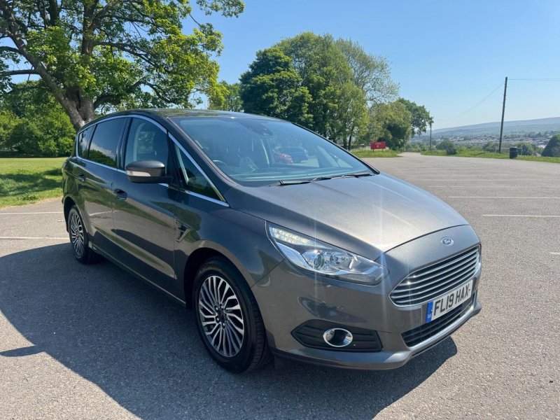 FORD S-MAX