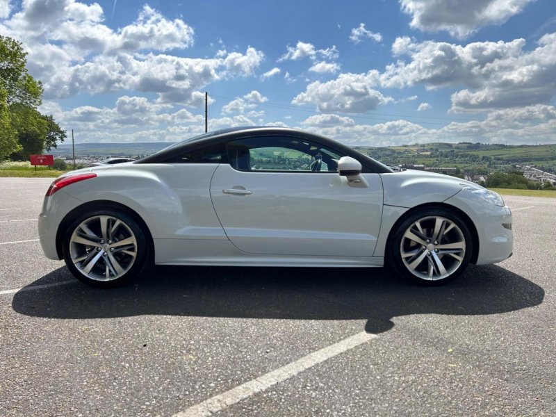 PEUGEOT RCZ