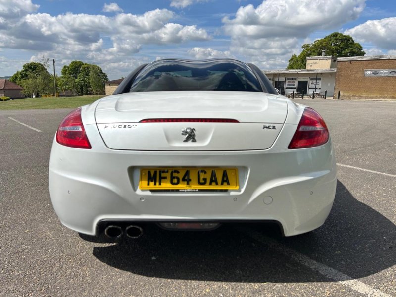 PEUGEOT RCZ