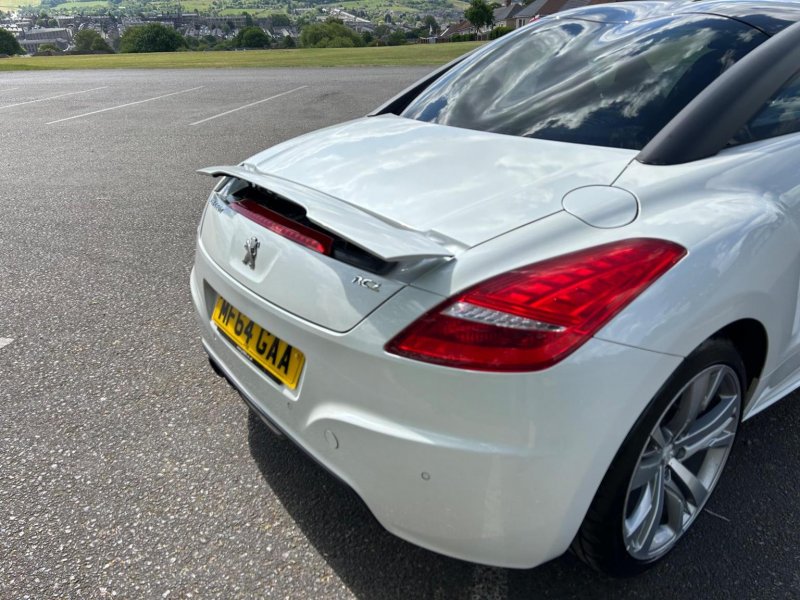 PEUGEOT RCZ