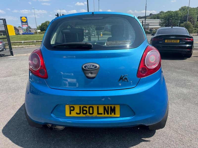 FORD KA