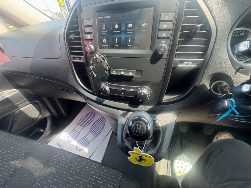 MERCEDES-BENZ VITO