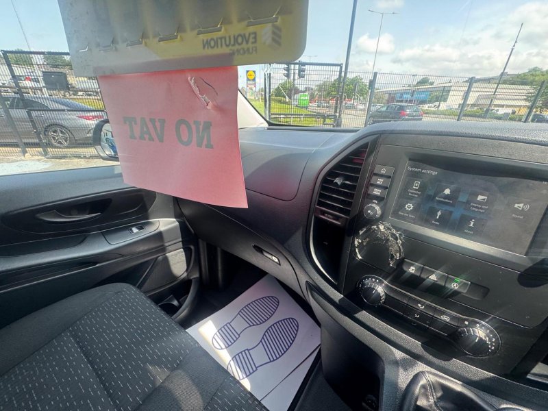 MERCEDES-BENZ VITO