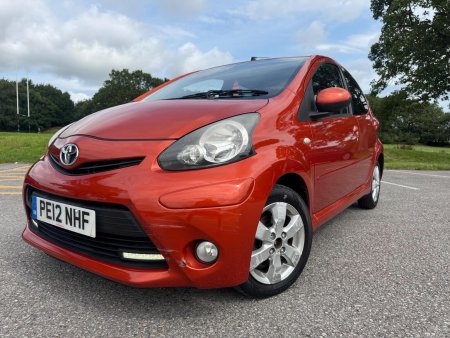 TOYOTA AYGO 1.0 VVT-i Fire Euro 5 5dr