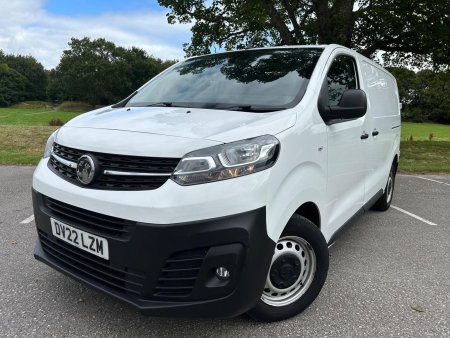 VAUXHALL VIVARO 2.0 Turbo D 3100 Dynamic L1 H1 Euro 6 (s/s) 6dr